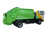 Garbage Truck -Roll packer-